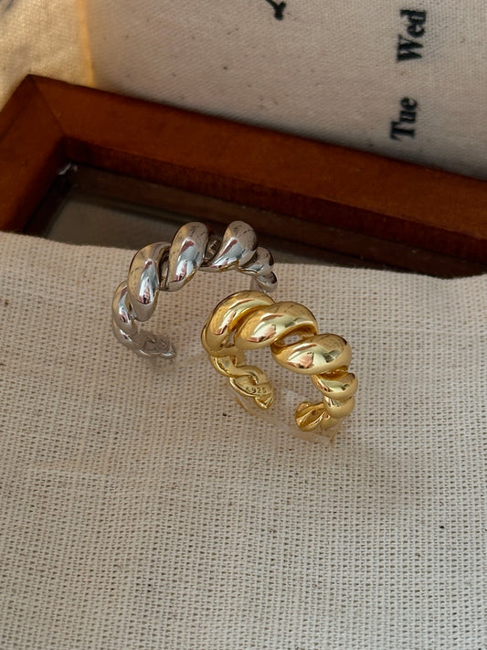 S925 Silver / Gold Plated Bold Croissant Ring