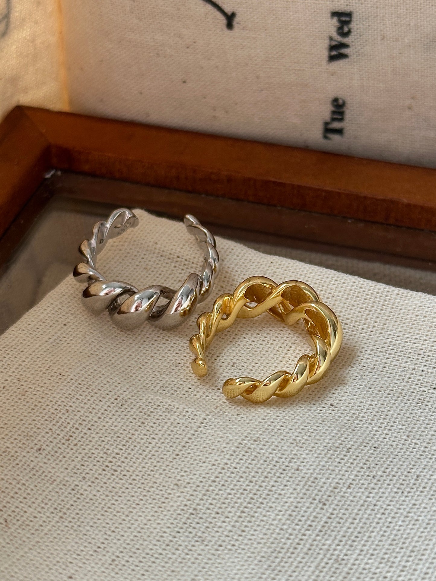 S925 Silver / Gold Plated Bold Croissant Ring