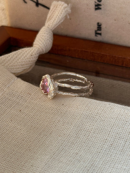 S925 Silver Pink Zircon Heart Textured Ring